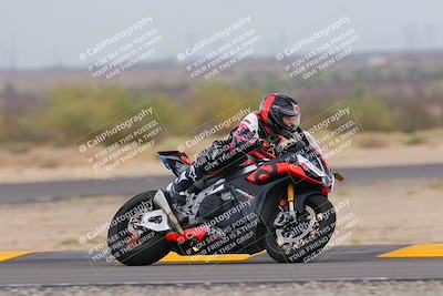 media/Sep-11-2022-SoCal Trackdays (Sun) [[81b7e951af]]/Turn 7 (1145am)/